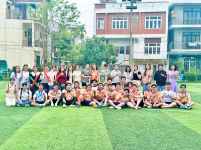 Giải bóng đá nội bộ Công ty TNHH Trực Tuyến OHI Lần Thứ I: Trận bóng kỷ niệm đầy hào hứng!